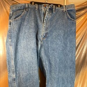 44 x 30 blue‎ jeans Rustler brand straight leg. 301